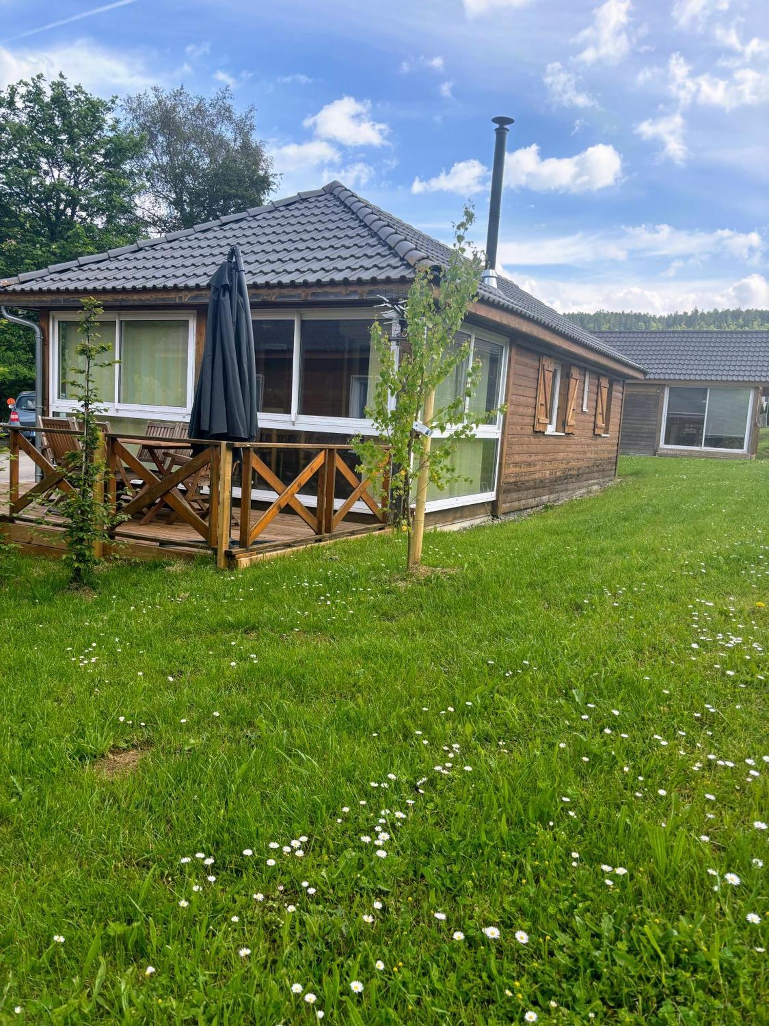 Camping Le Miroir Les Hopitaux-Neufs Extérieur photo